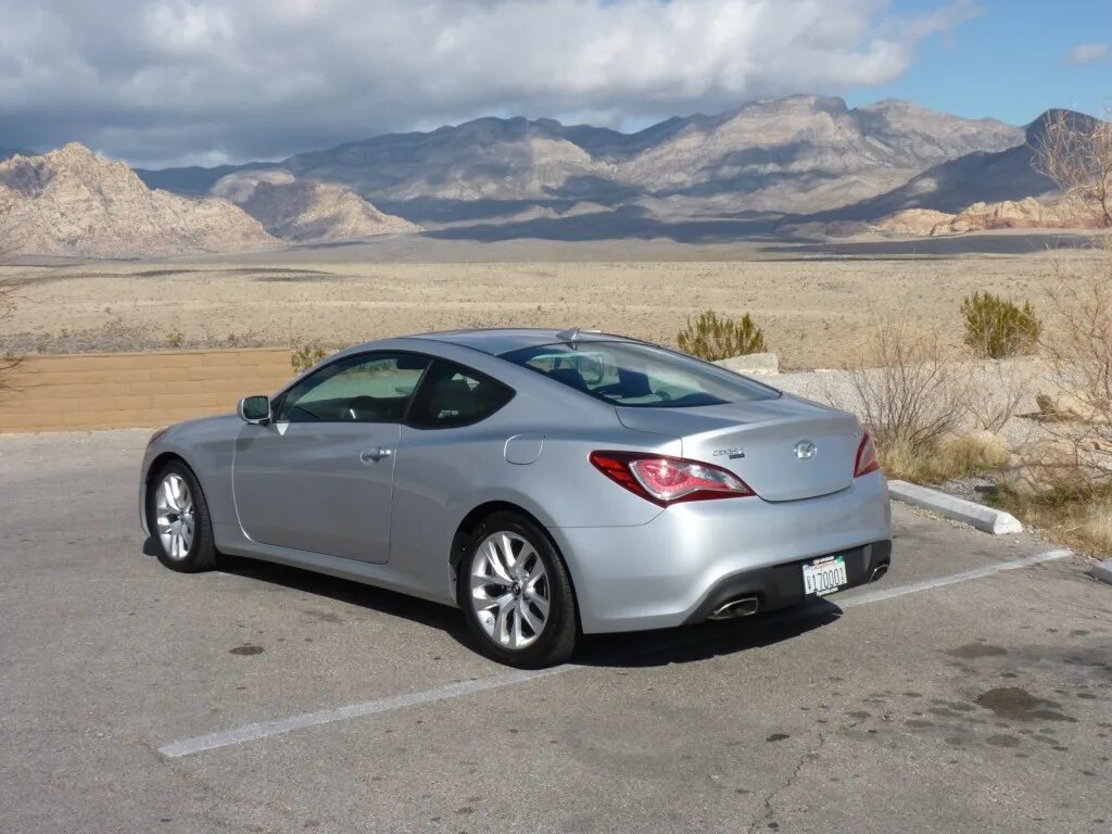 Генезис 2011. Hyundai Genesis Coupe 2013. Hyundai Genesis Coupe 2015. Хендай Дженезис купе. Hyundai Genesis Coupe 2.