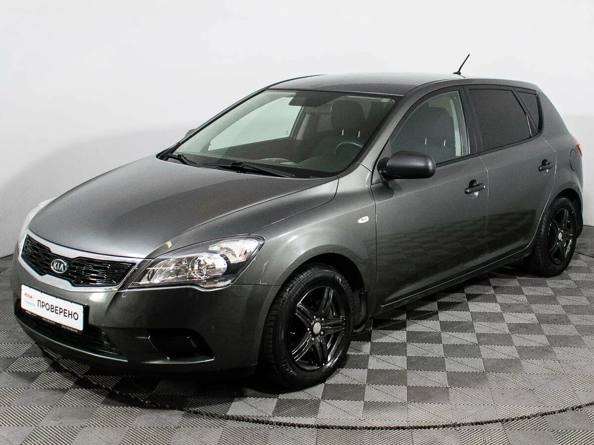 Киа сид 10 года. Kia Ceed 2010. Киа СИД 2010 хэтчбек. Kia Ceed ed 2011. Kia Ceed 1 2010.