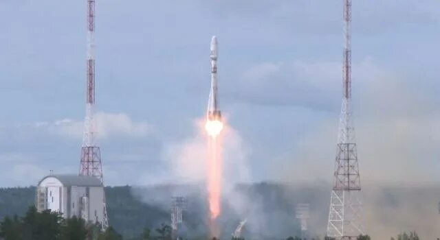 пуски тополей массовые. ракеты ушли. падение ракеты. Taurus ракета дальность. ракеты ушли.