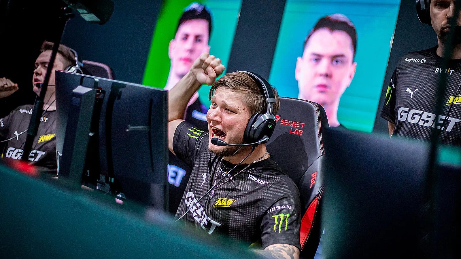 Кто выиграл мажор 2024 кс го. S1mple Major 2022. S1mple мажор 2023. Navi CS go 2022.