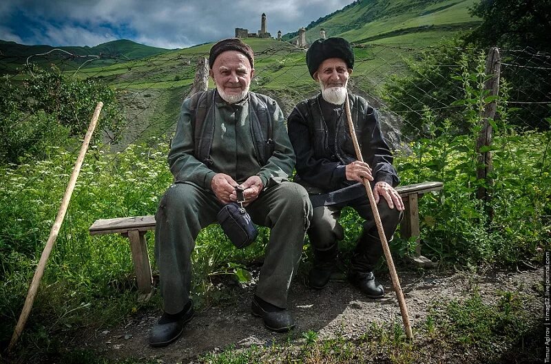 Сколько живут грузины. Горы Дагестан годекан. Аксакалы Дагестана. Рачинцы Грузия. Кавказский долгожитель.