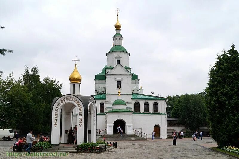 Свято-Даниловский монастырь в Москве. Данилов монастырь в Москве. Святыни Даниловского монастыря в Москве. Мужской монастырь в Москве Даниловский монастырь. Свято даниловский монастырь сайт