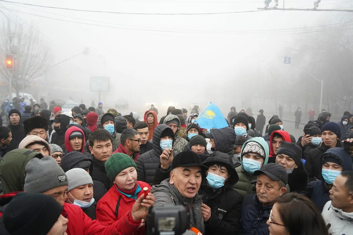 События в казахстане сегодня. Алматы протесты 2022. Алматы протесты январь 2022. Бунт в Казахстане 2022. Протесты в Казахстане.