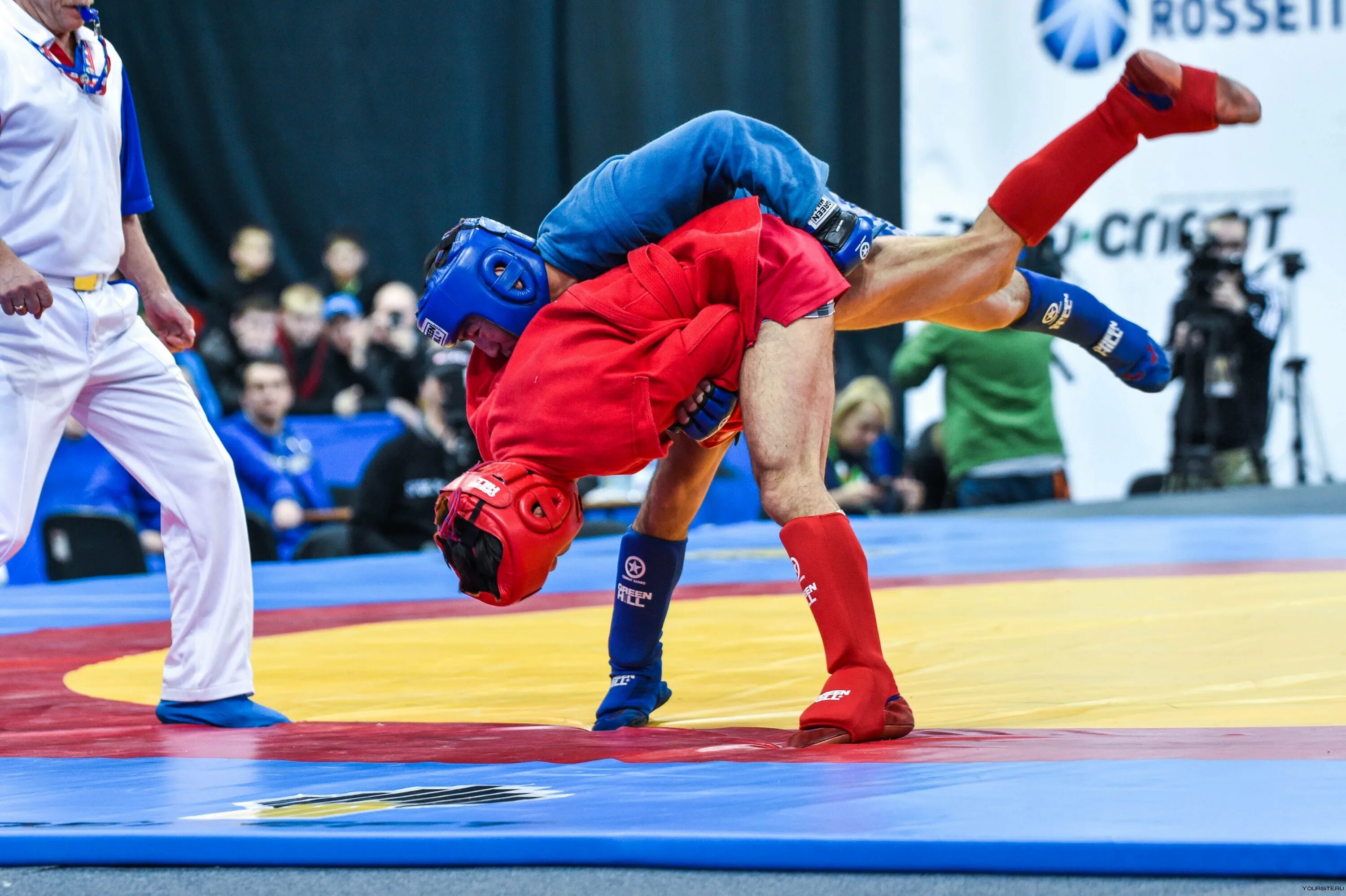 Спорт боевое самбо. Самбо Олимпийский вид спорта. Самбо (борьба) самбисты России. Боевое самбо турнир