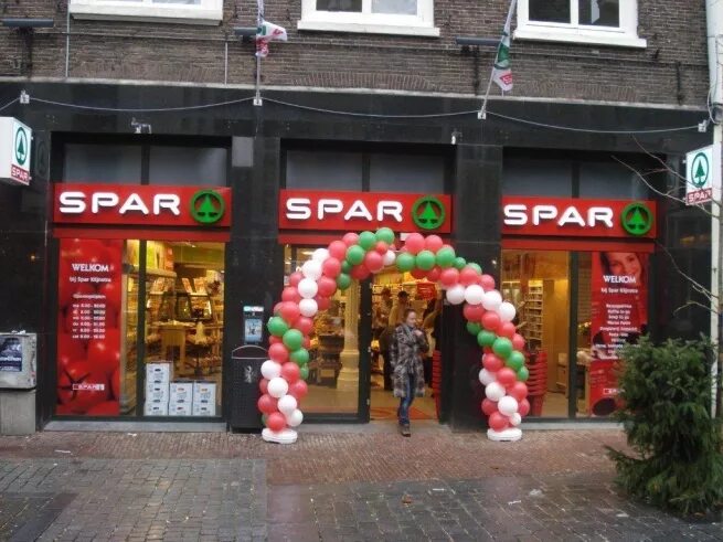 Спар в Голландии. Сеть Spar. Spar сеть магазинов. Магазины Спар в Европе. Спар магнитогорск