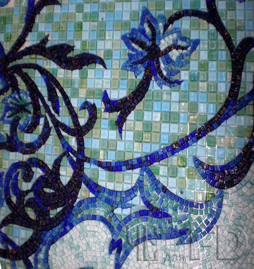 Мозаика помощь. Мозаика декоративная голубая. Мозаика studia 54. Студия мозаики в Пензе. Аквкабитсаква мозаика Disney.
