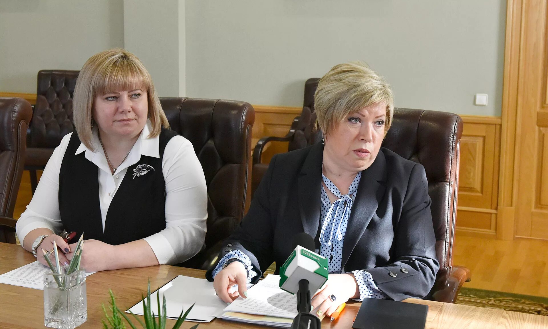 площадь ленина брянск ночь. шар бульвар гагарина, брянск, брянская область. проспект московский 86 брянск. администрация советского района брянска. памятник фёдору тютчеву.