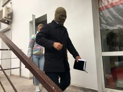 Пришли с обыском в квартиру