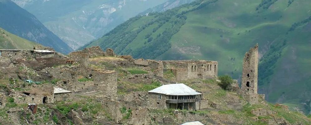 Погода шарой. Шаройский район Чеченской Республики. Чеченские башни Шарой. Шаройский башенный комплекс. Шаройский историко-архитектурный комплекс.