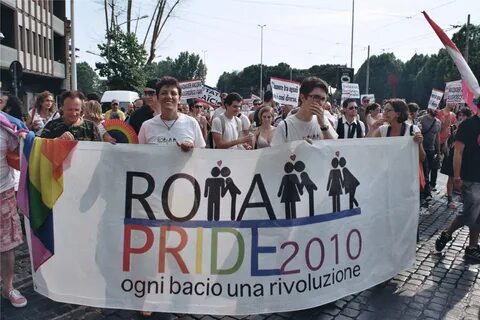 2010-07-02 Gay Pride Roma - Imma Battaglia.jpg.