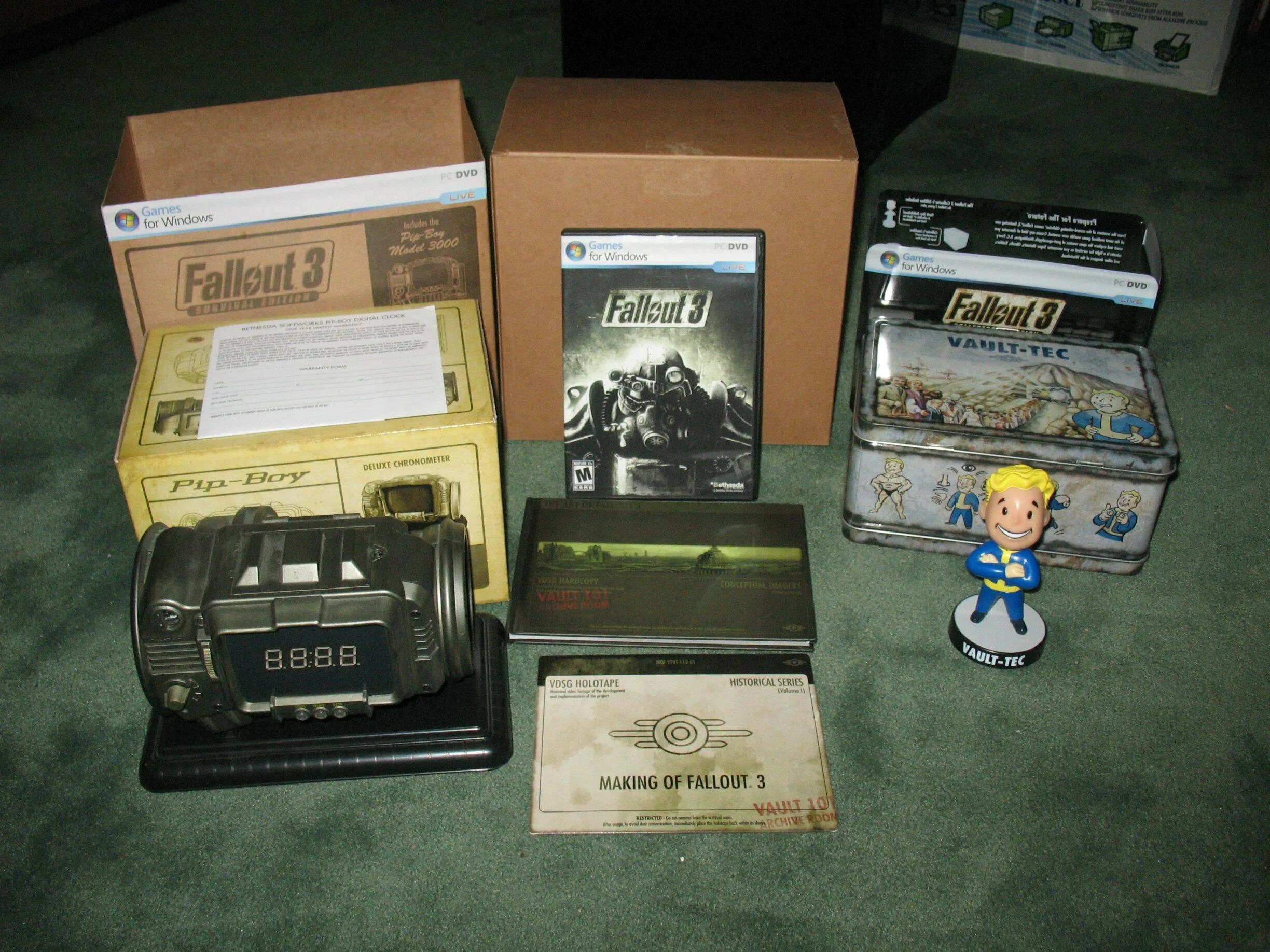 The first collection 4. Fallout 3 коллекционное издание. Fallout 3 Collector's Edition. Коллекционка фоллаут 3. Коллекционка Fallout 3.