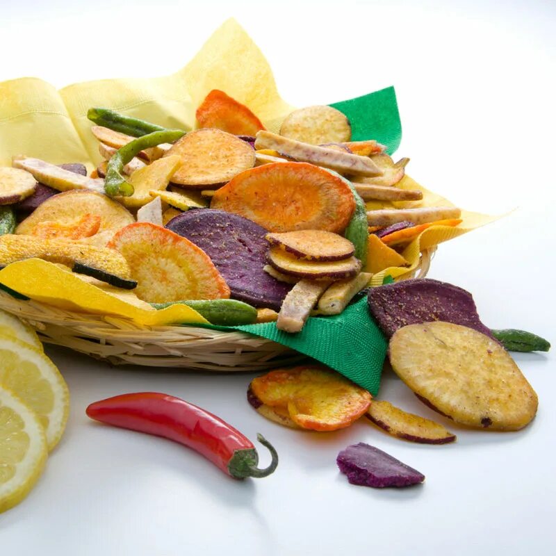 Суха фрукты и овощи. Чипсы из овощей. Сушеные фрукты и овощи. Сухие овощи. Фруктовые и овощные чипсы.