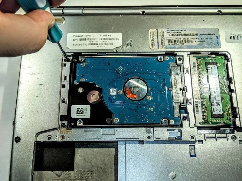 Жесткий диск ноутбука sony. Hdd samsung hm321hi. Жёсткий диск для ноутбука sony vaio. Жёсткий диск 200 гб toshiba. Жесткий диск sony vaio 2009.