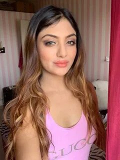 Khushi mukherjee