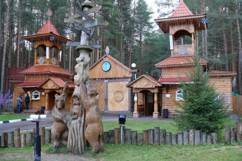 вотчина деда мороза великий устюг летом. вотчина деда мороза великий устюг. вотчина деда мороза великий устюг. великий устюг резиденция деда мороза летом. вотчина деда мороза великий устюг лето.