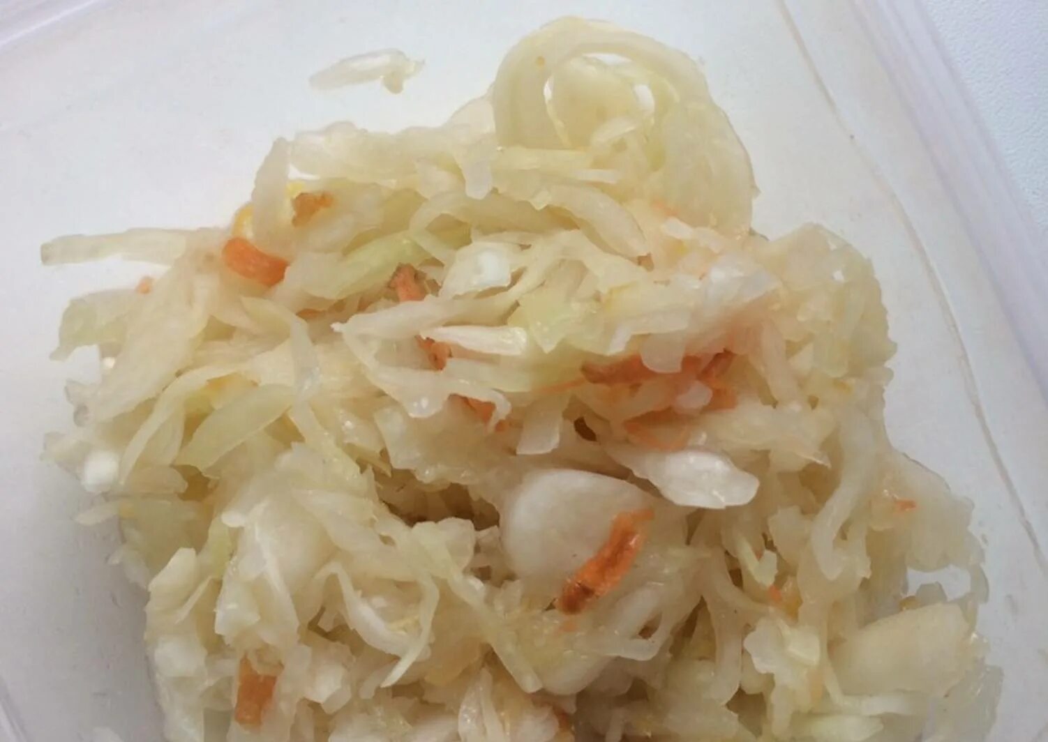 Квашеная капуста склизская. Квашение капусты кислота. Sauerkraut – квашеная капуста. Квашеная репа. Капуста по литовски.