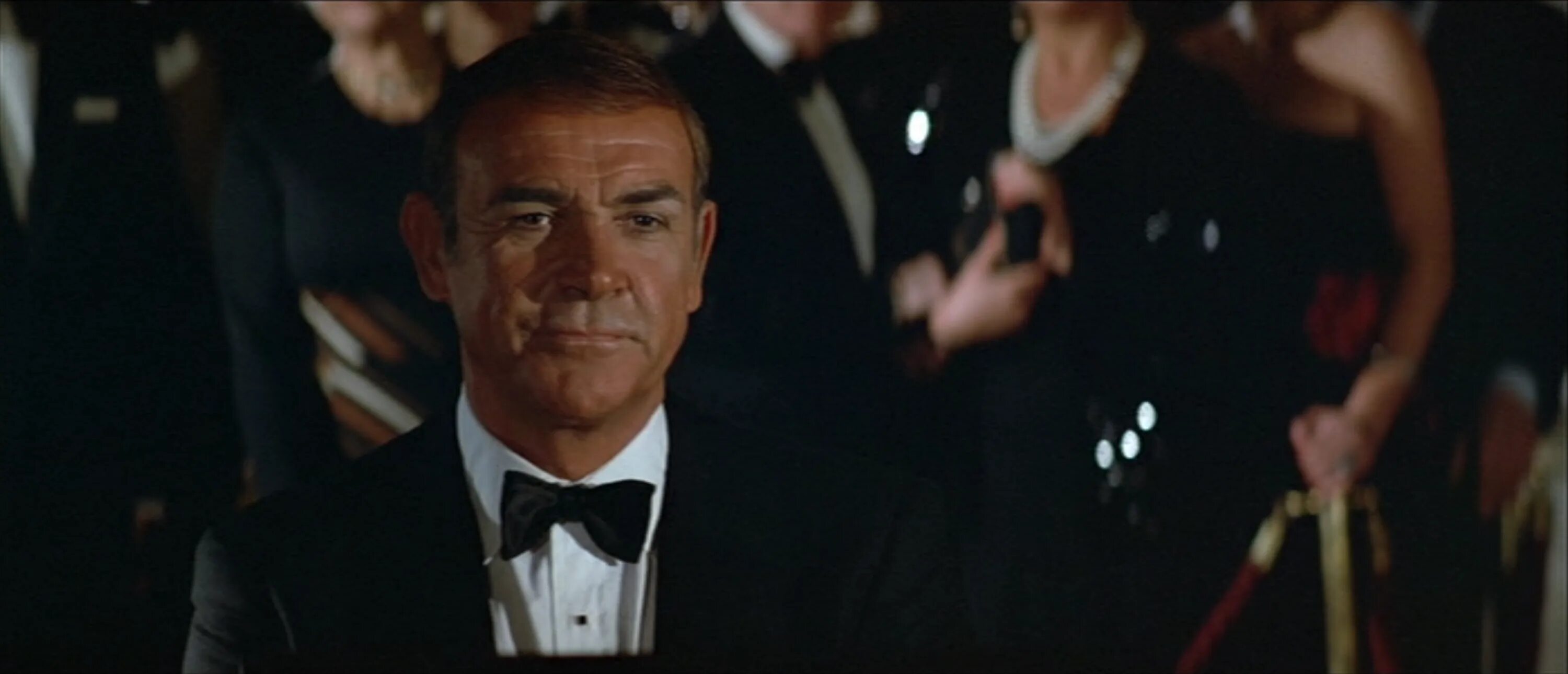 Часы омега james bond. Вебка бонда. Агент 007 дэниел крейг. Светлана веденская sochnayaaa. Веб камера для ноутбука.