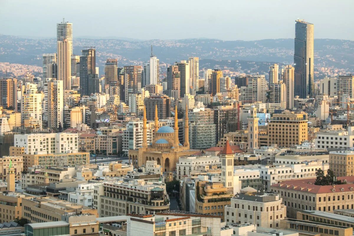 Бейрут париж ближнего востока. Living lebanon. Баабда ливан. Ливан бейрут. Ливан.