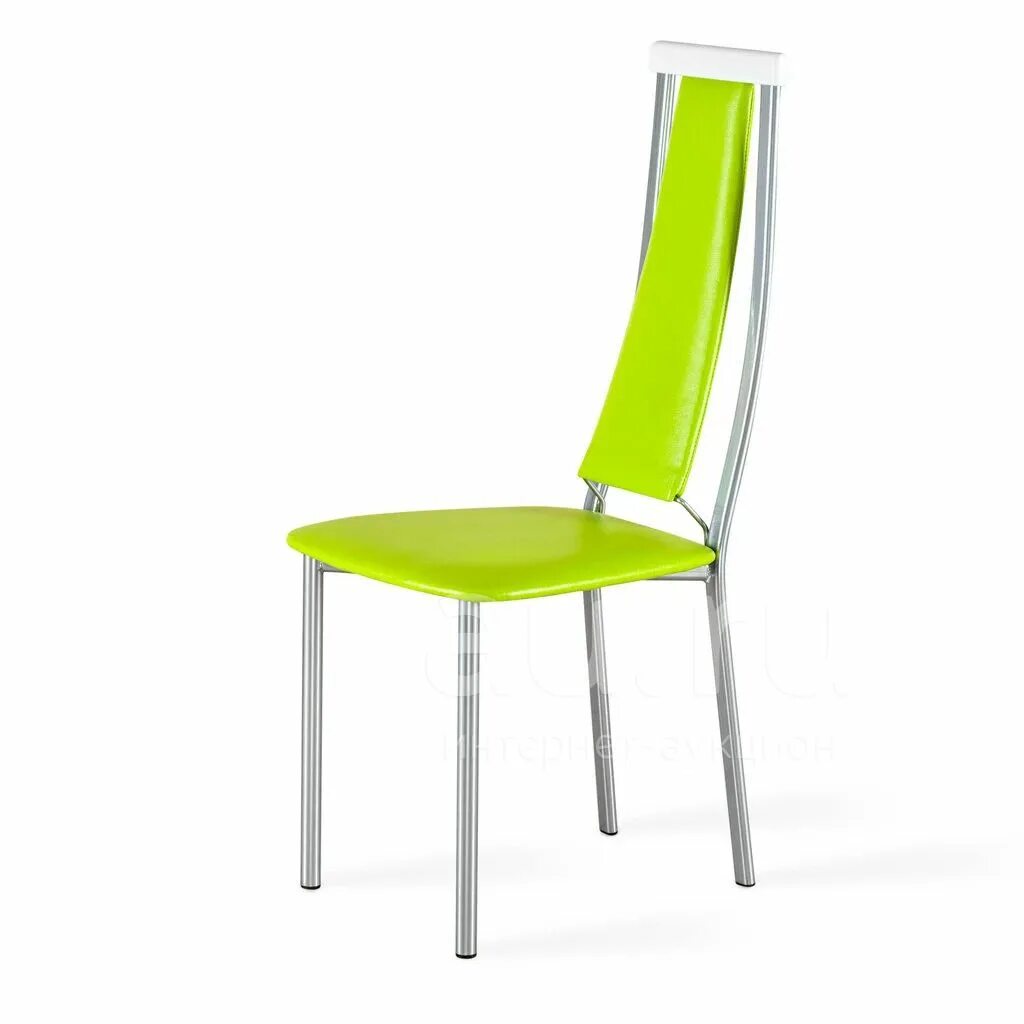 Купить стулья акции. Стул s68 Green 67. Кухня с зелеными стульями. Салатовые стулья для кухни.