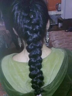 Сильвия қауіпті істермен айналысады.