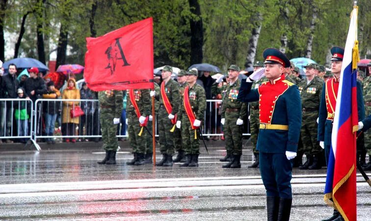 9 мая 2015 год. Парад Победы в Уфе 9 мая 2010 года. День Победы 2015. Парад в честь 70-летия Великой Победы. 70 Летия Победы 2015.