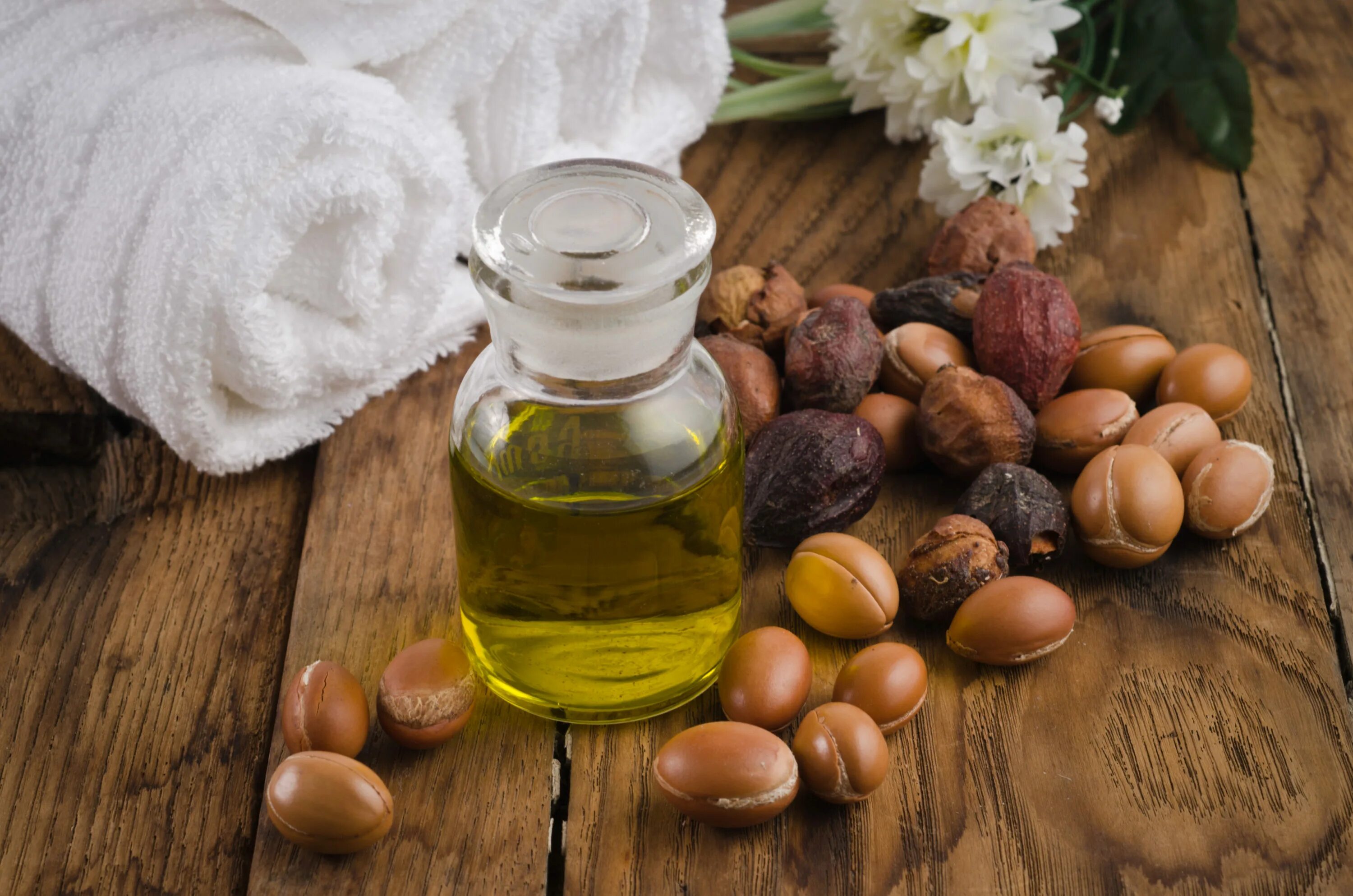 Масло арганы Argan Oil. Argan Oil масло для волос. Масло для волос аргановое Argan Oil. Аргановое масло арганы арганы арганиши. Масло ореха для волос