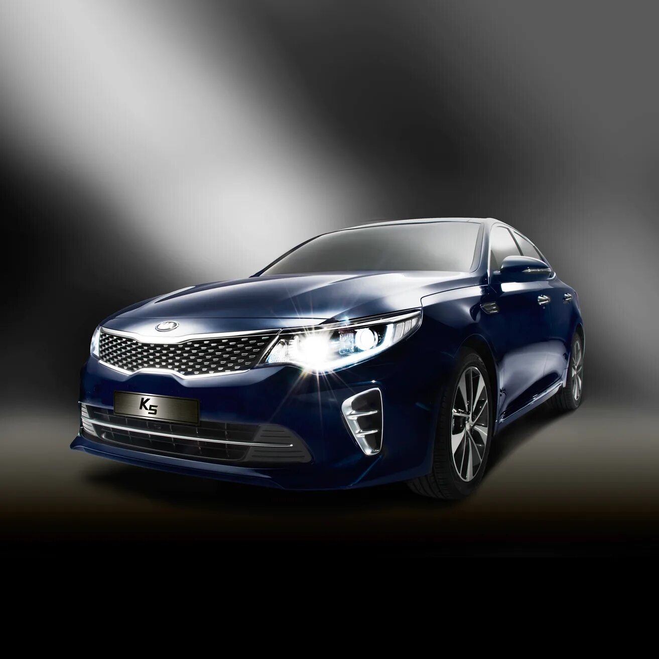 Новая кия 5. Kia k5 Luxe. Kia k5 2022. Kia k5 Prestige. Kia Optima k5 2023.