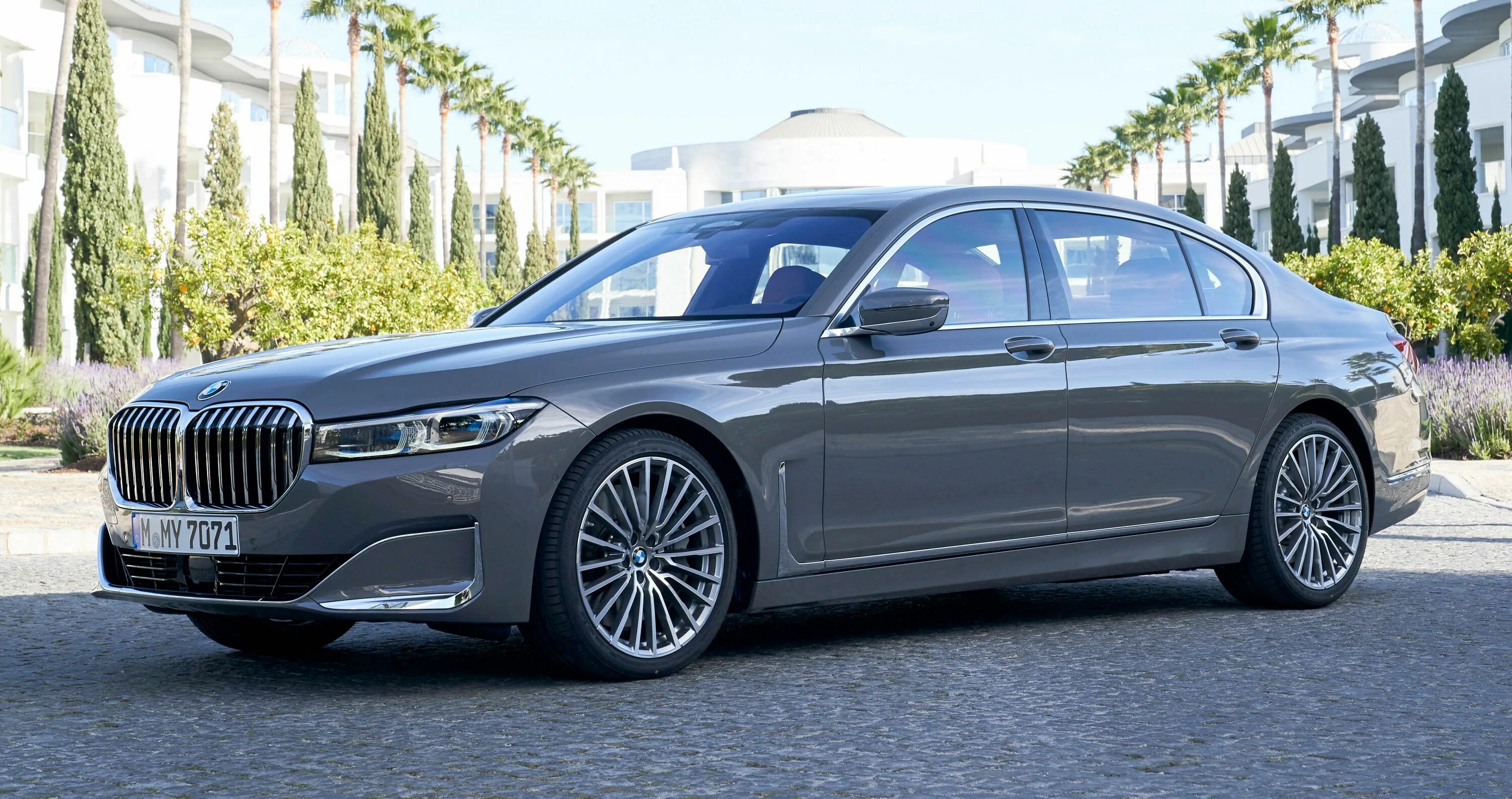 Bmw 7 series. БМВ 750 li 2019. BMW 7 Series 2022. BMW 7 Series 2021. BMW 7 Series 750.