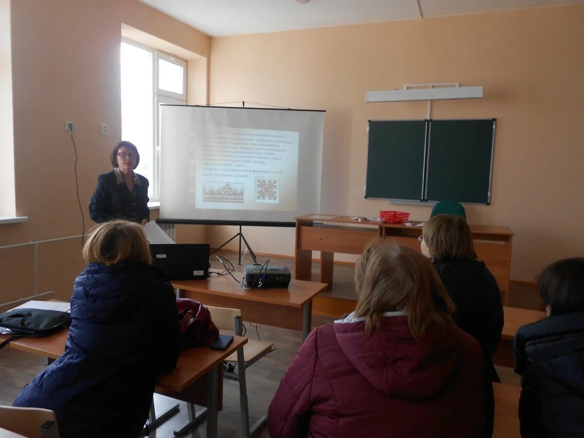 покровская средняя школа приволжский район. мбоу "приволжская сош no 2" 2019. приволжская сош 1 началово. управление образования волжский. приволжская школа для девочек.