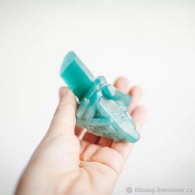 Crystal мыло. Мыло Кристалл. Мыло в форме кристалла. Кристаллы из мыла. Прозрачное мыло Кристальное.