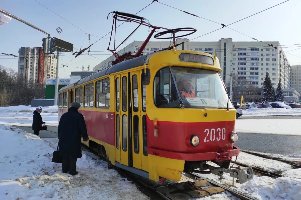 Трамвай уфа 1157. Трамваи уфа сегодня. Tatra t6b5 кабина. Трамвайная 1/1 уфа. Трамвай 16 уфа.