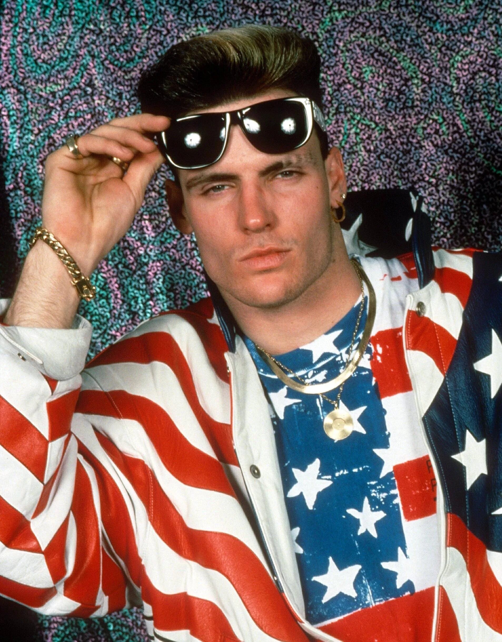 Ice ice baby исполнитель. Ванилла айс молодой. Vanilla ice. Ванила айс айс беби. Vanilla ice клип.