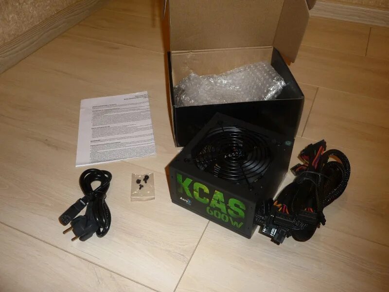 Thermaltake tr2 s 600w. Блок питания evga 600. 600w bronze. Блок питания be quiet 600w. 600w bronze.