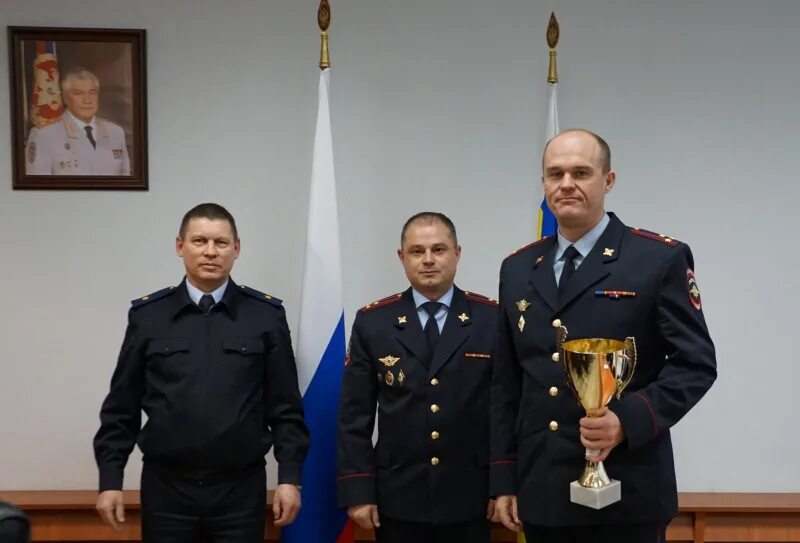 Вагапов идрис сулейманович. Начальник УМВД России по г Ростову-на-Дону Шпак. Абакумов ГУ МВД Ростов.