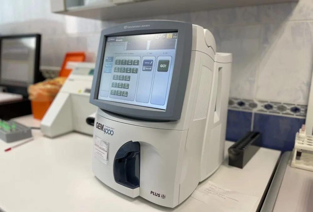 Анализатор quantra™ hemostasis analyzer. Гематологический анализатор сисмекс xn 550 450 350. Автоматический коагулометр ts-60. Анализатор коагулометрический ca-660. Abbott axsym анализатор иммунохимический.