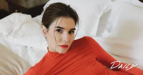 Қыздардың денесіндегі камминг видеосы