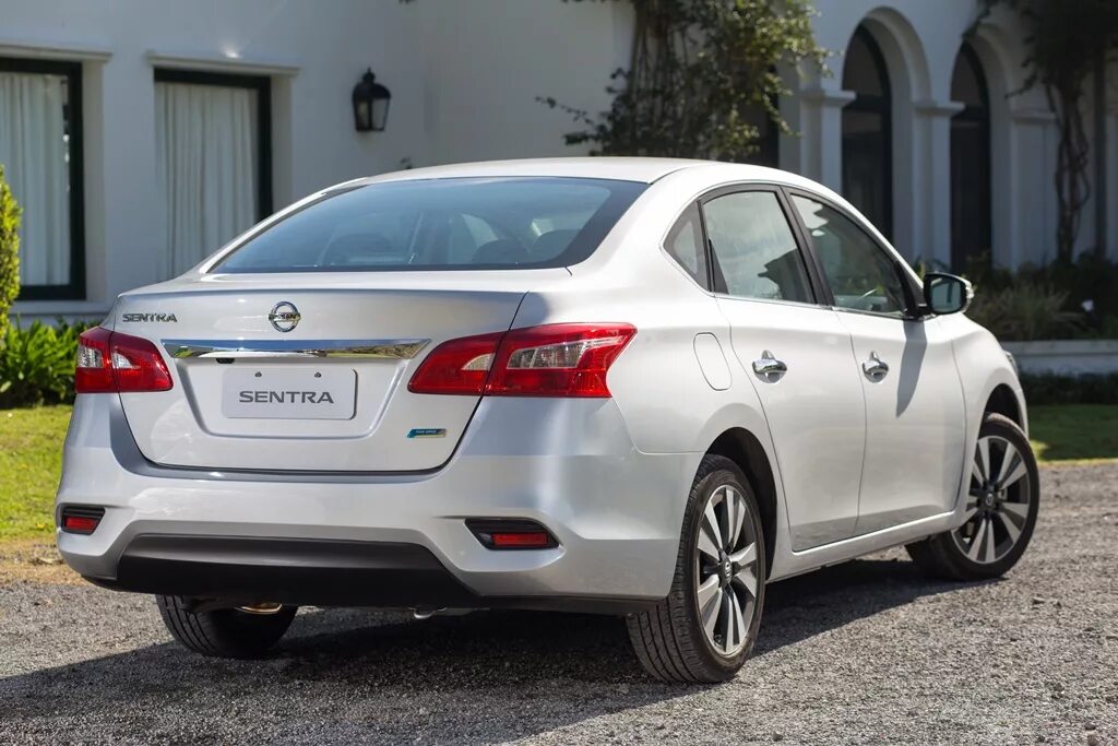 Ниссан сентра 2018. Nissan sentra. ниссан сентра 2017. nissan sentra nismo.