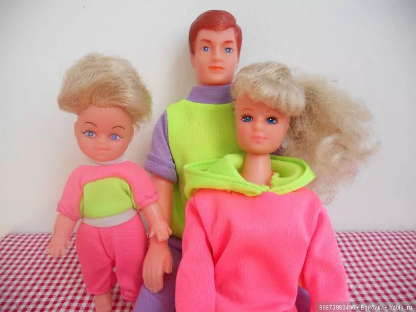 Куклы 90 купить. Кукла Барби и Кен 90х. Кен для Барби 90-х. Кукла Синди 90е.
