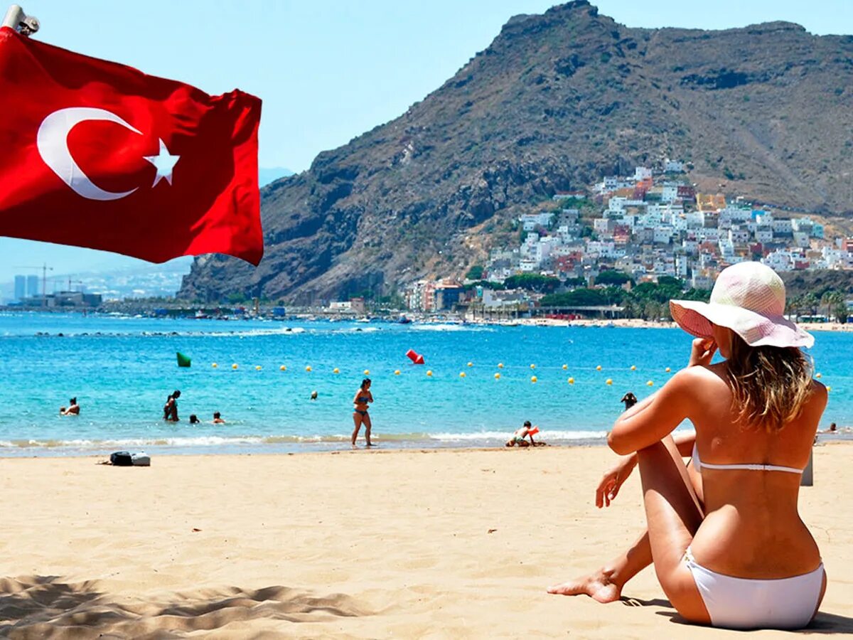 Турция 2024 безопасно ли. Турция туризм. Туристы в Турции. Россияне в Турции. Российские туристы в Турции.