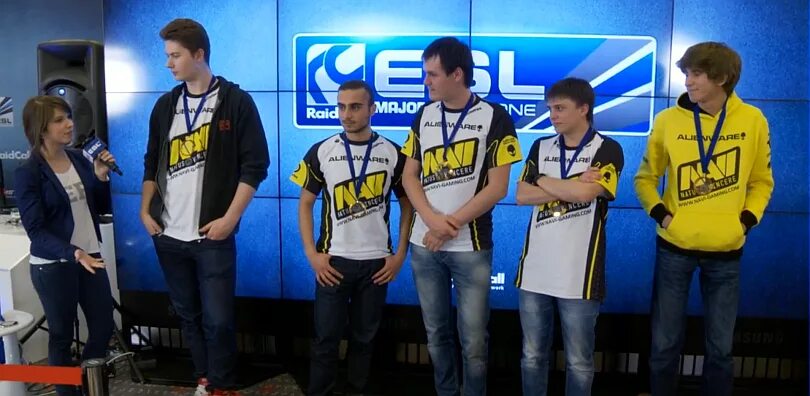 Ви а чемпионс май. Флай игрок дота 2. Fly Dota 2 Navi. XBOCT ti 1. Нави 2012.