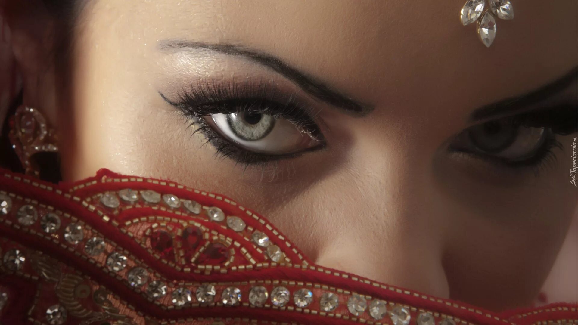 Восточно арабская музыка. Красивые восточные девушки. Самые красивые девушки Востока. Восточный макияж.