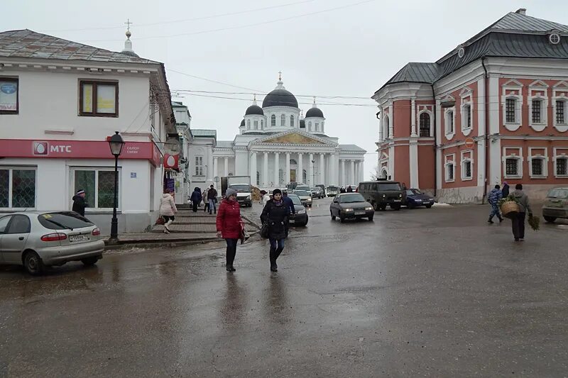 Гостиный двор Арзамас. Арзамас 2000 года. Арзамас исторический центр. Главная торговая улица Арзамаса. Погода в арзамасе на часы