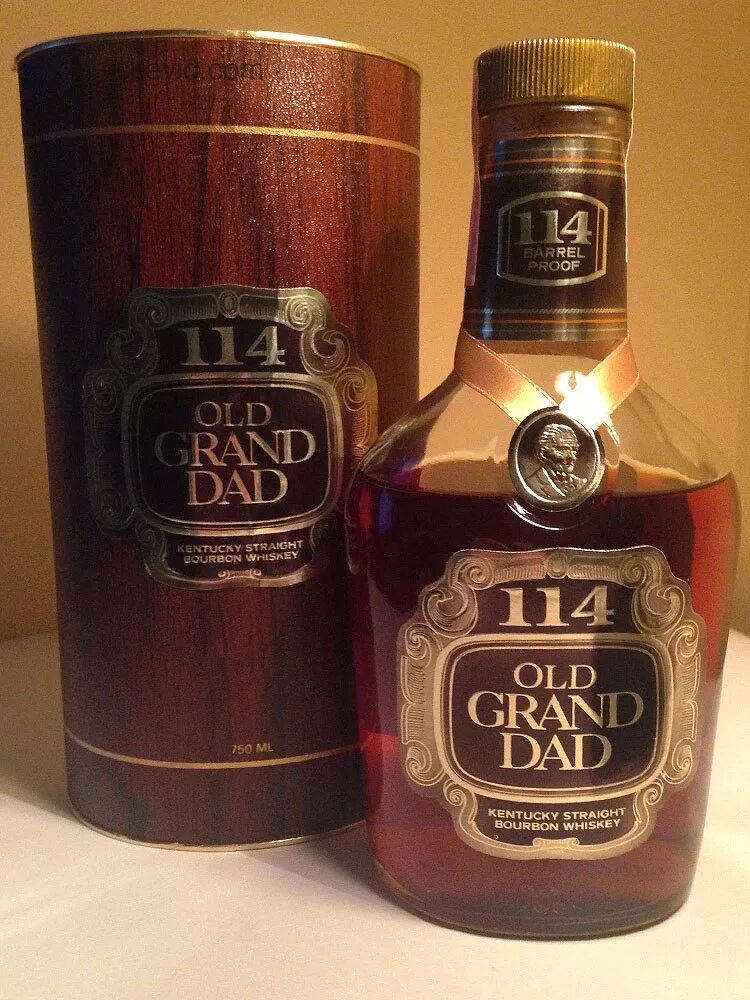 Old grand's. Old Grand dad виски. Виски Олд баррель. Old Barrel фиолетовый. Old Barrel 7.