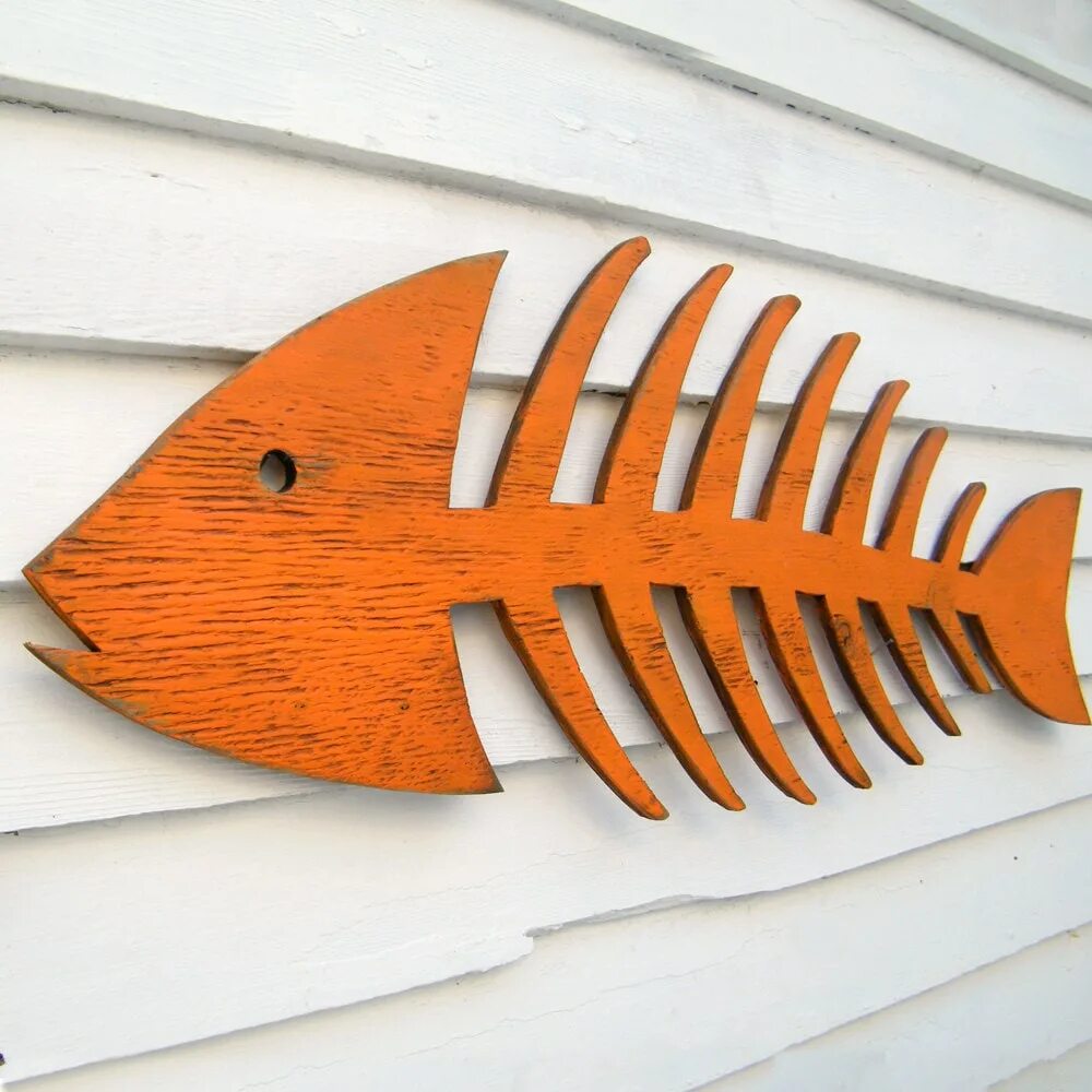 Купить кости рыбы. Рыбка из дерева. Рыба из фанеры. Деревянные рыбки декор. Рыба из дерева на стену.
