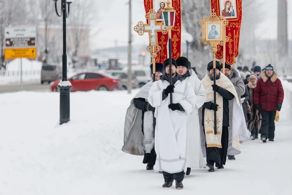 Крещение ход. Никон крестный ход. Сизьма крещение. Крещение в александро свирском монастыре. Крещение ход.