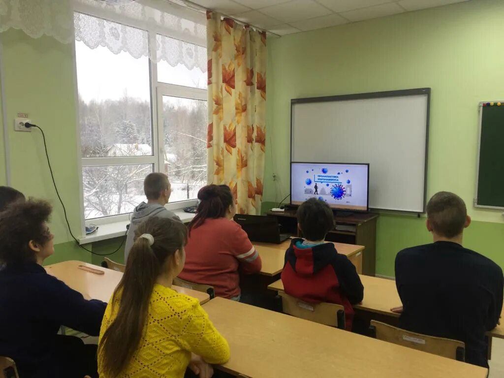 Школа интернат вязьма черное. Вяземская школа интернат. Школа 7 вязьма. Вяземская школа интернат. Школа 6 вязьма.
