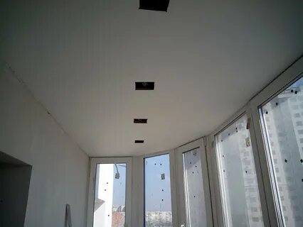 Натяжной потолок на балконе плюсы и минусы