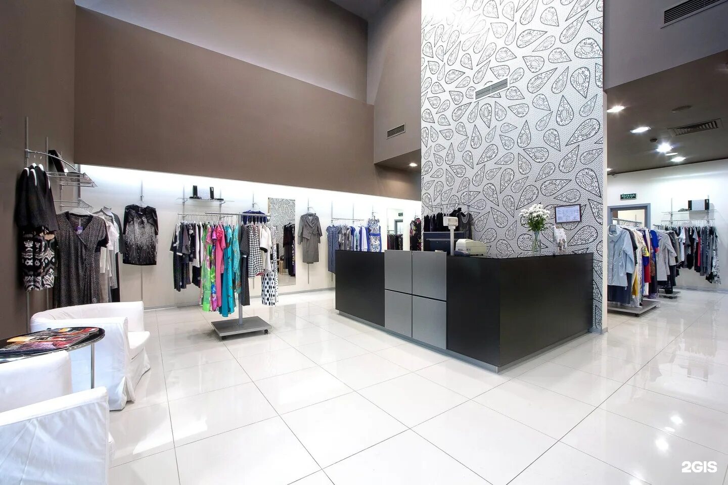 Магазин одежды шеле москва. Шеле. Шеле одежда магазины в москве. Магазин одежды шеле москва. Шеле ростов на дону магазин.