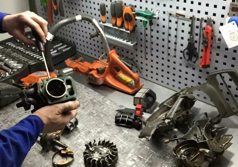 ноутбук сломался. инструменты для ремонта. Mi tools kit. горит электроинструмент. Dos инструменты.