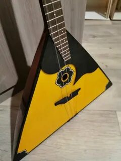 Авито балалайка